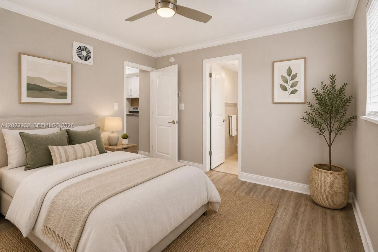 1014 Salzedo St, Unit 211, Coral Gables, FL 33134 Photo