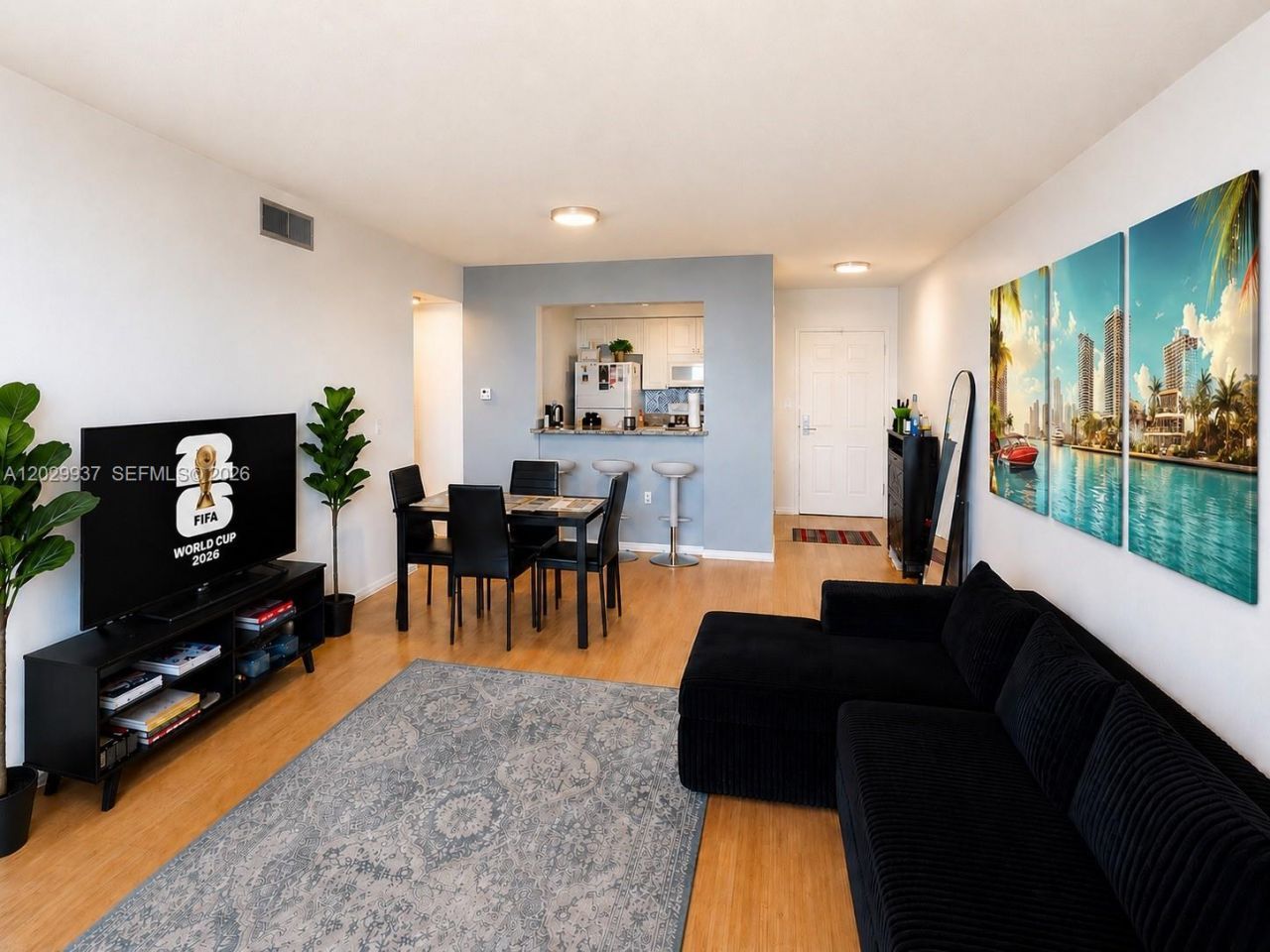 900 SW 8th St , Unit 1103, Miami, FL 33130 Photo