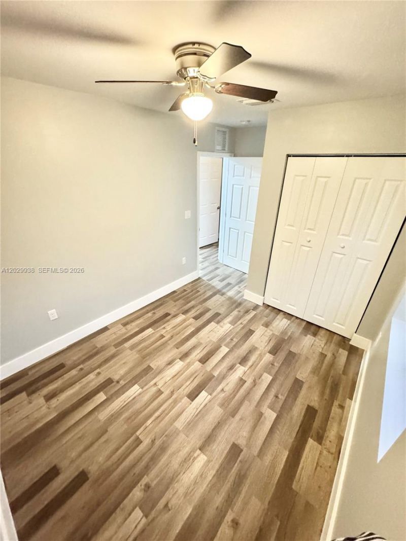930 NW 2nd St , Fort Lauderdale, FL 33311 Photo