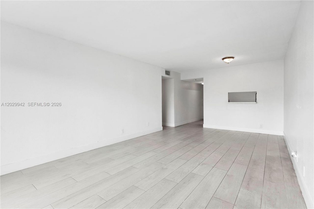 Please Call For Address, Unit 211, Doral, FL 33166 Photo