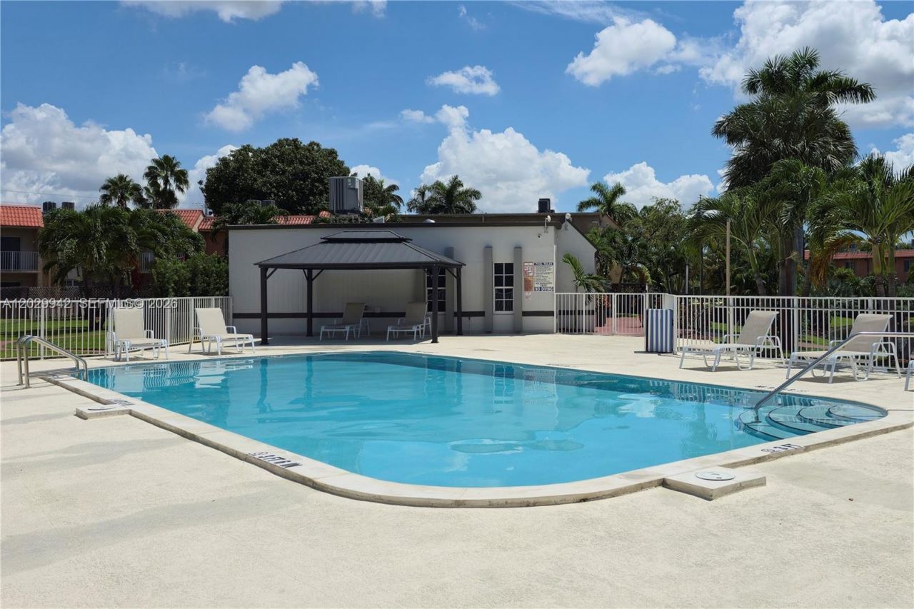 Please Call For Address, Unit 211, Doral, FL 33166 Photo