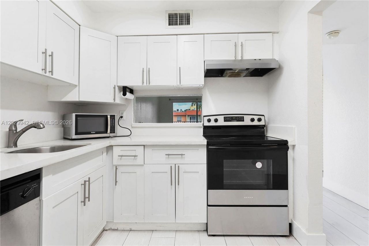 Please Call For Address, Unit 211, Doral, FL 33166 Photo