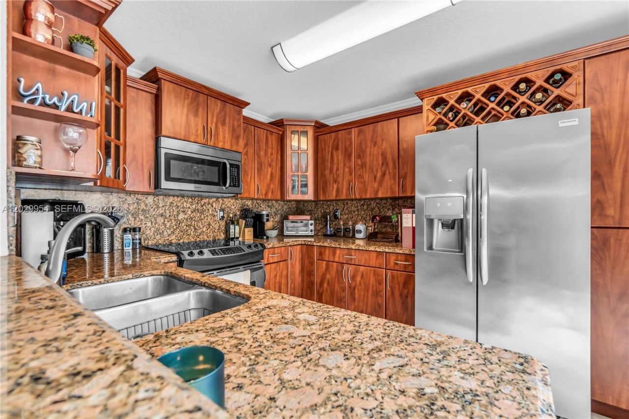4714 SW 67th Ave , Unit C6, Miami, FL 33155 Photo