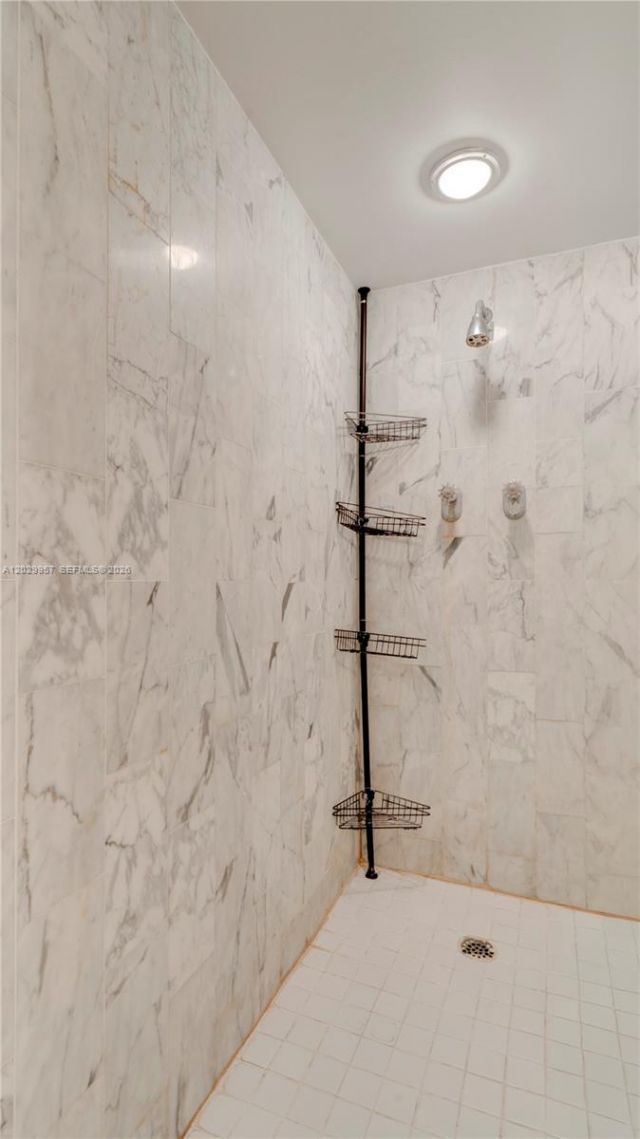 4000 Towerside Ter , Unit 908, Miami, FL 33138 Photo
