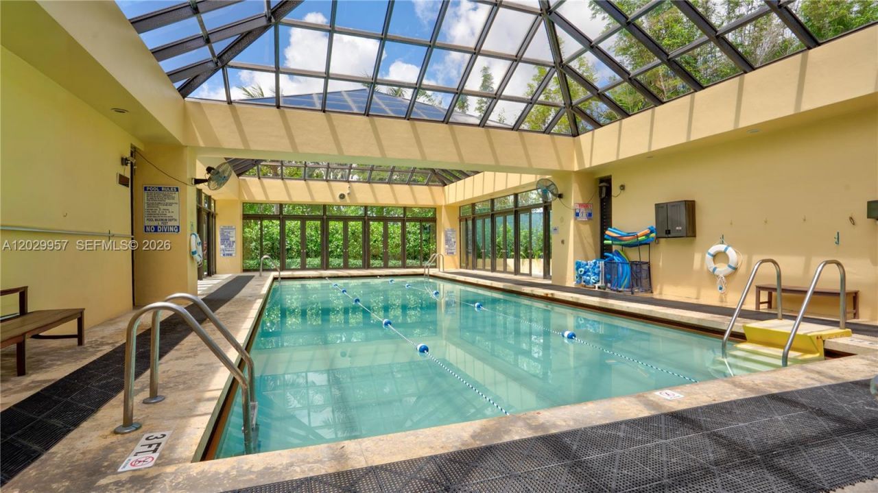 4000 Towerside Ter , Unit 908, Miami, FL 33138 Photo