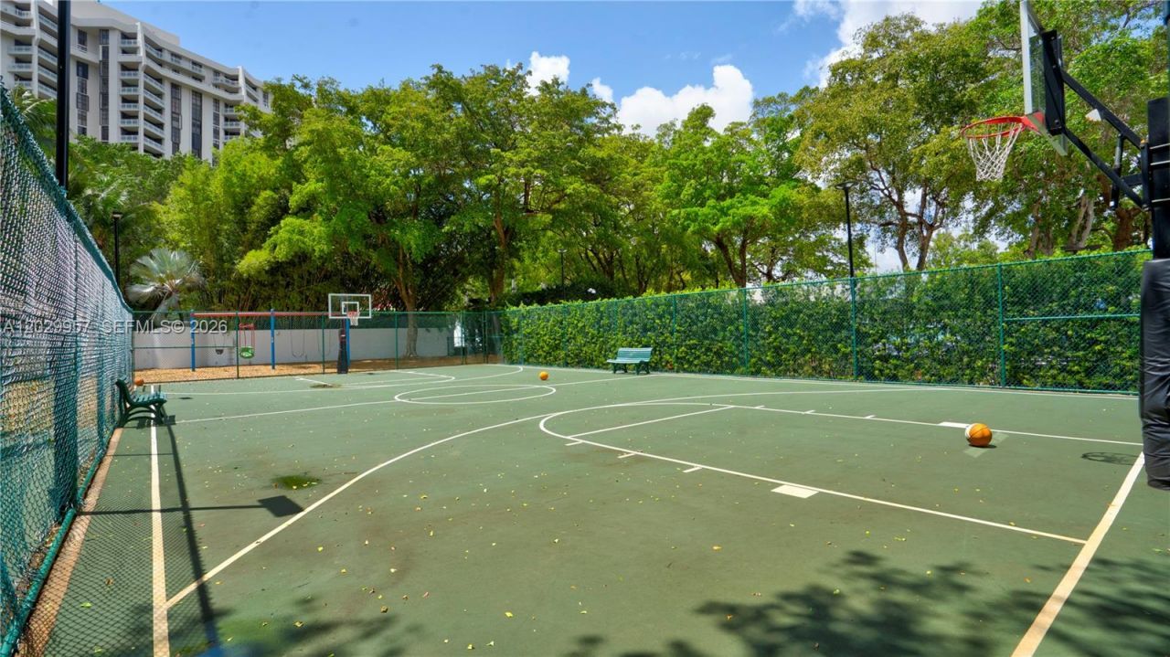4000 Towerside Ter , Unit 908, Miami, FL 33138 Photo