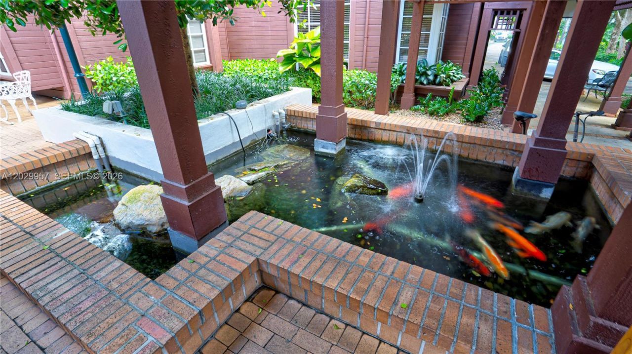 4000 Towerside Ter , Unit 908, Miami, FL 33138 Photo