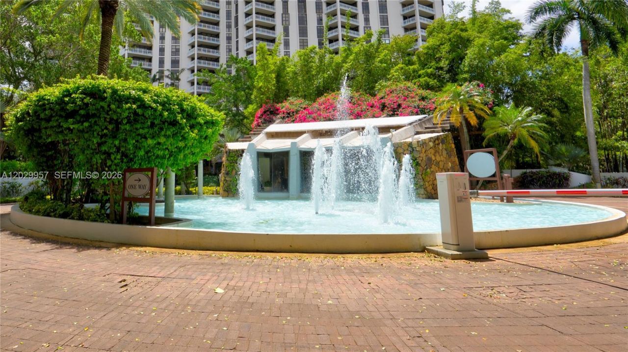 4000 Towerside Ter , Unit 908, Miami, FL 33138 Photo