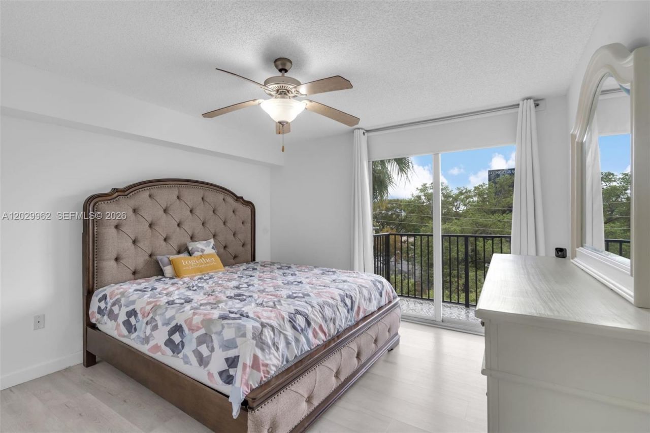 520 SE 5th Ave , Unit 1307, Fort Lauderdale, FL 33301 Photo