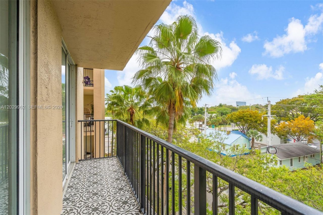 520 SE 5th Ave , Unit 1307, Fort Lauderdale, FL 33301 Photo