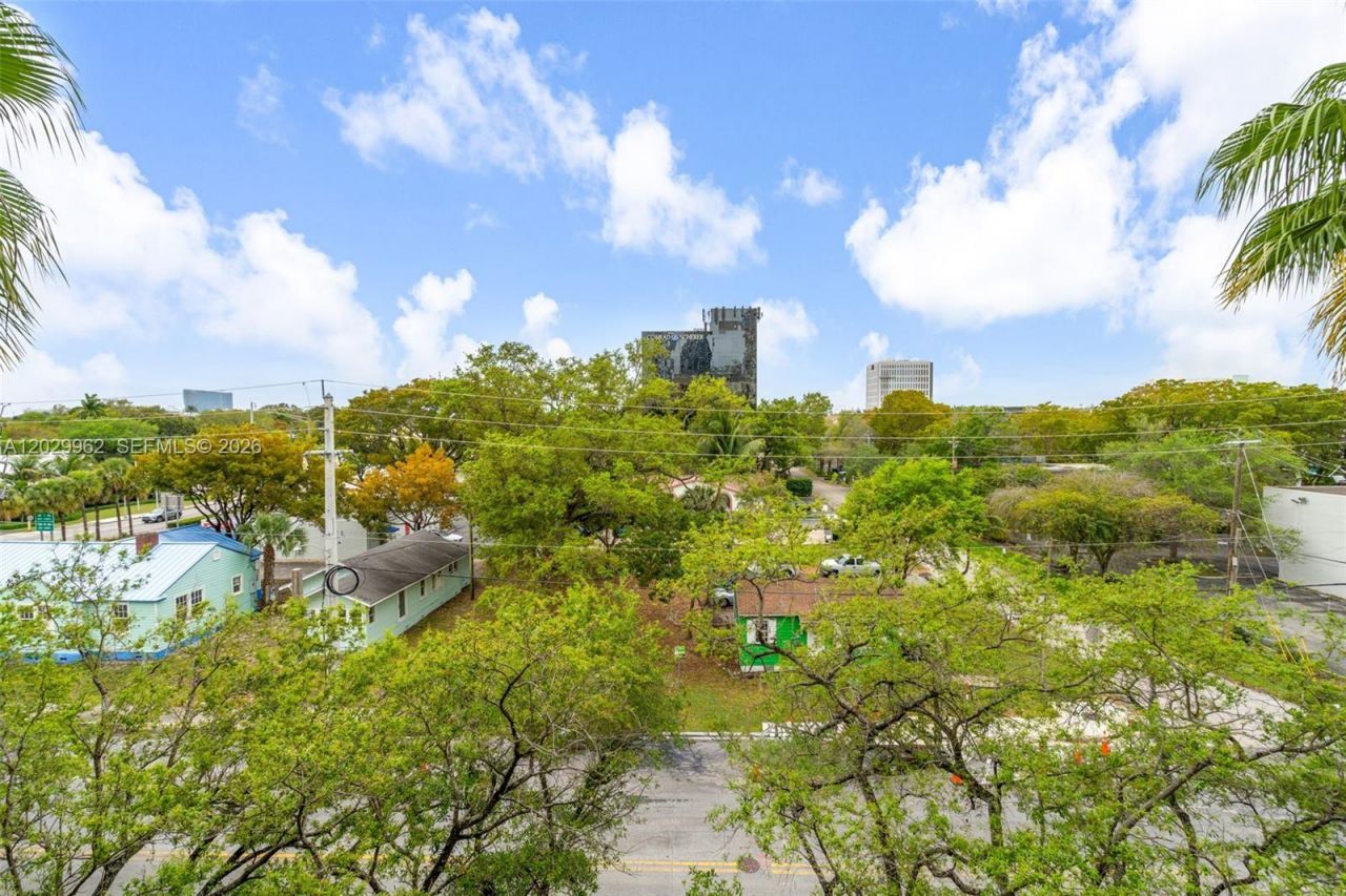 520 SE 5th Ave , Unit 1307, Fort Lauderdale, FL 33301 Photo