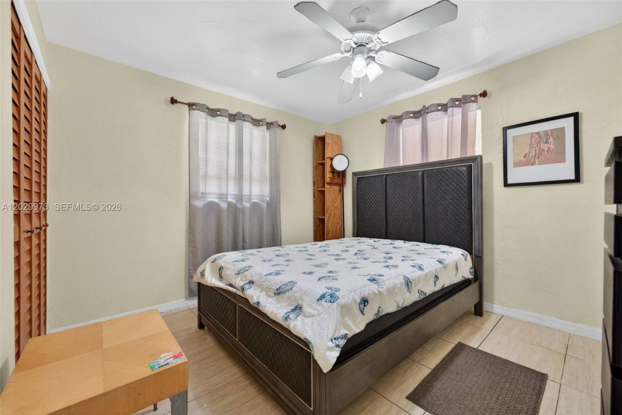 18930 NW 44th Ct , Unit A, Miami Gardens, FL 33055 Photo