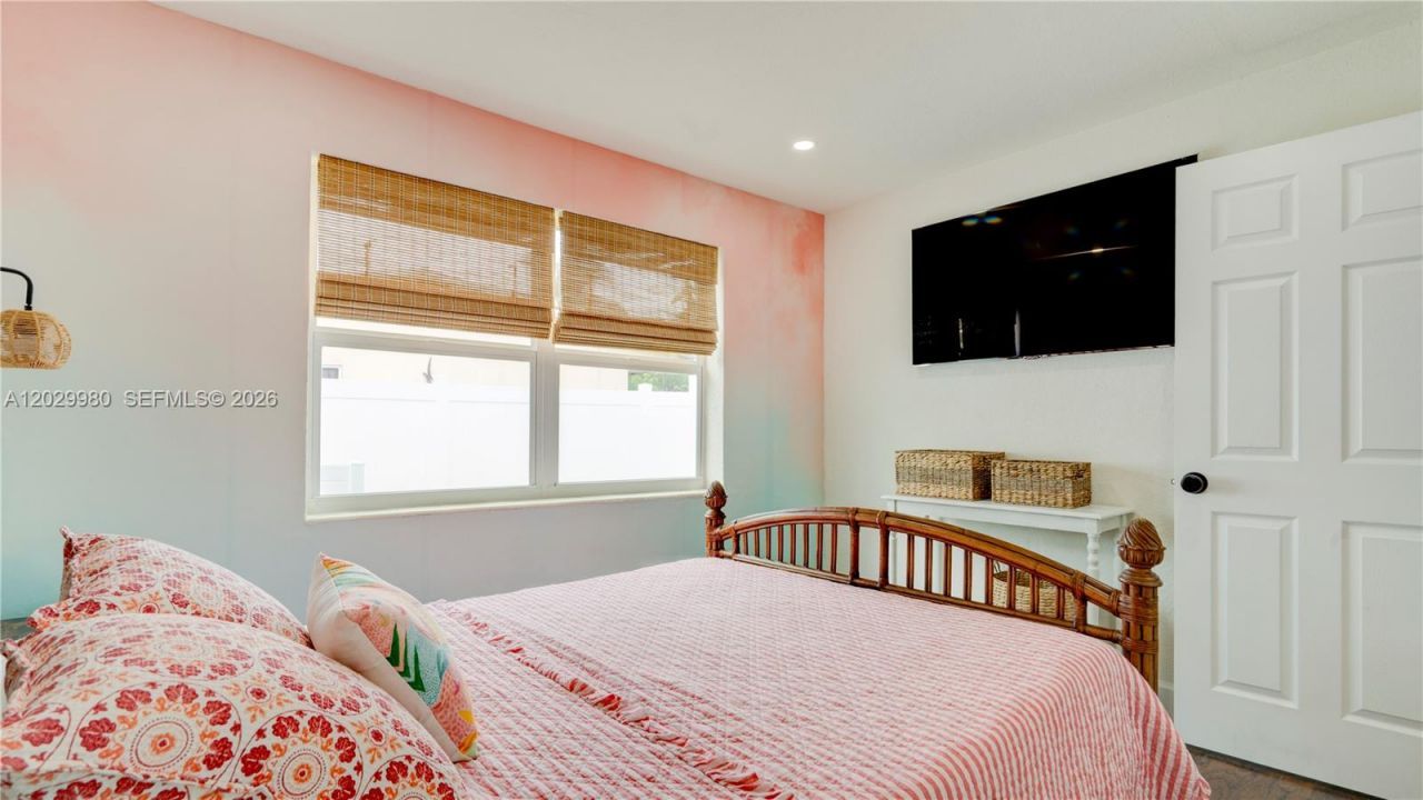 2510 NE 9th Ave, Pompano Beach, FL 33064 Photo