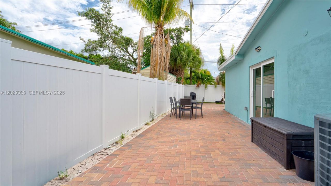 2510 NE 9th Ave, Pompano Beach, FL 33064 Photo