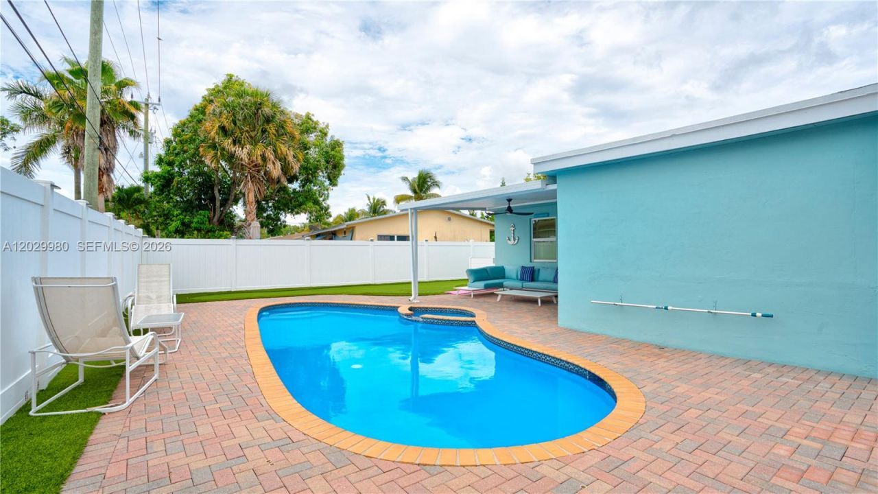 2510 NE 9th Ave, Pompano Beach, FL 33064 Photo