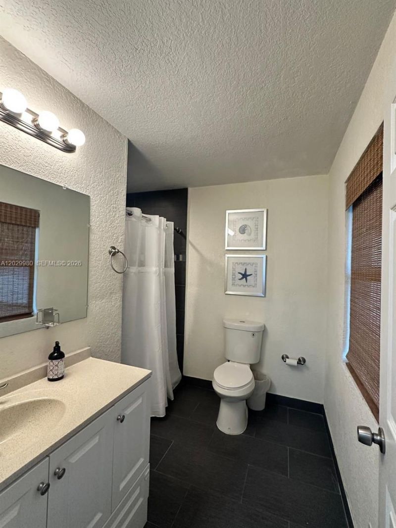 2510 NE 9th Ave , Pompano Beach, FL 33064 Photo