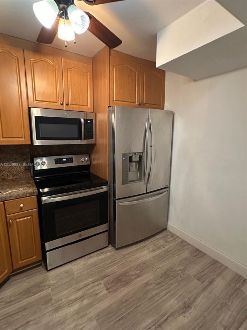 5950 NW 25th Pl , Unit 233, Sunrise, FL 33313 Photo