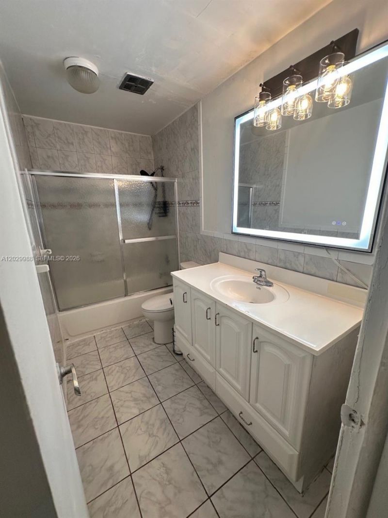 5950 NW 25th Pl , Unit 233, Sunrise, FL 33313 Photo