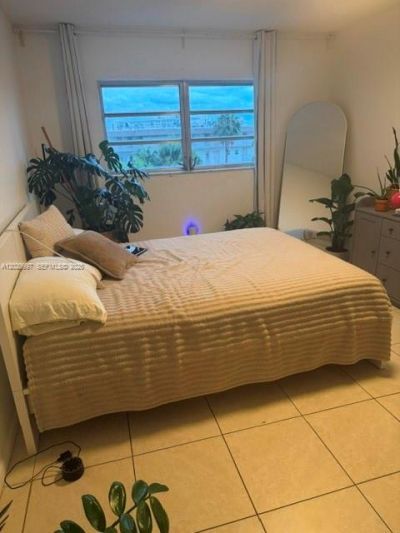 2200 E Hallandale Beach Blvd , Unit 410, Hallandale Beach, FL 33009 Photo