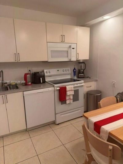 2200 E Hallandale Beach Blvd , Unit 410, Hallandale Beach, FL 33009 Photo