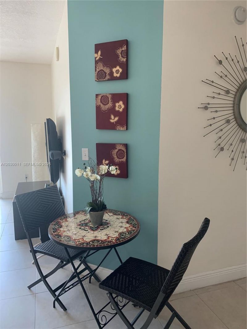 275 NE 18th , Unit 1709, Miami, FL 33132 Photo