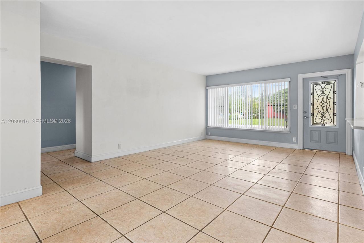 204 NW 1st St , Unit 204, Boynton Beach, FL 33435 Photo