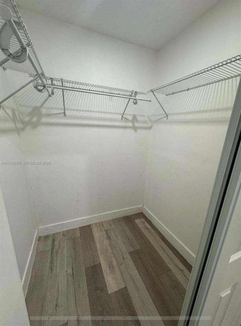5860 NW 193rd St , Unit 1, Hialeah, FL 33015 Photo