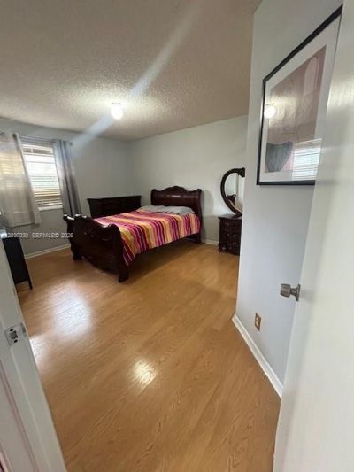 965 SW 102nd Ter , Pembroke Pines, FL 33025 Photo