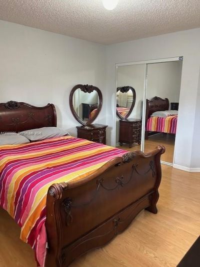 965 SW 102nd Ter , Pembroke Pines, FL 33025 Photo
