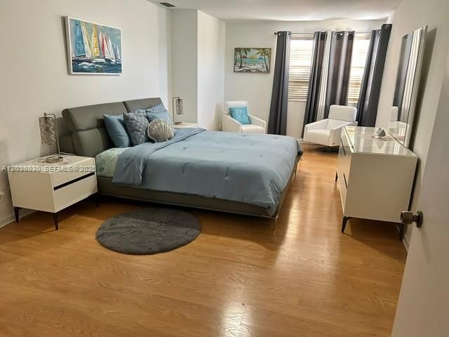 965 SW 102nd Ter, Pembroke Pines, FL 33025 Photo