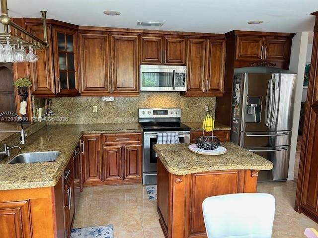 965 SW 102nd Ter , Pembroke Pines, FL 33025 Photo