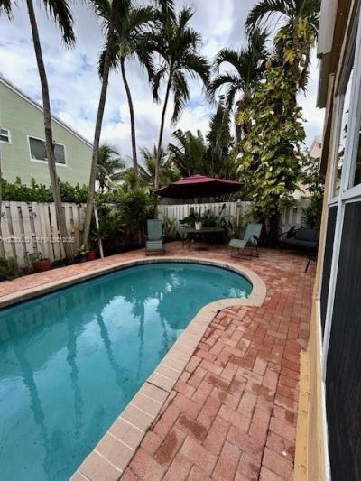 965 SW 102nd Ter , Pembroke Pines, FL 33025 Photo
