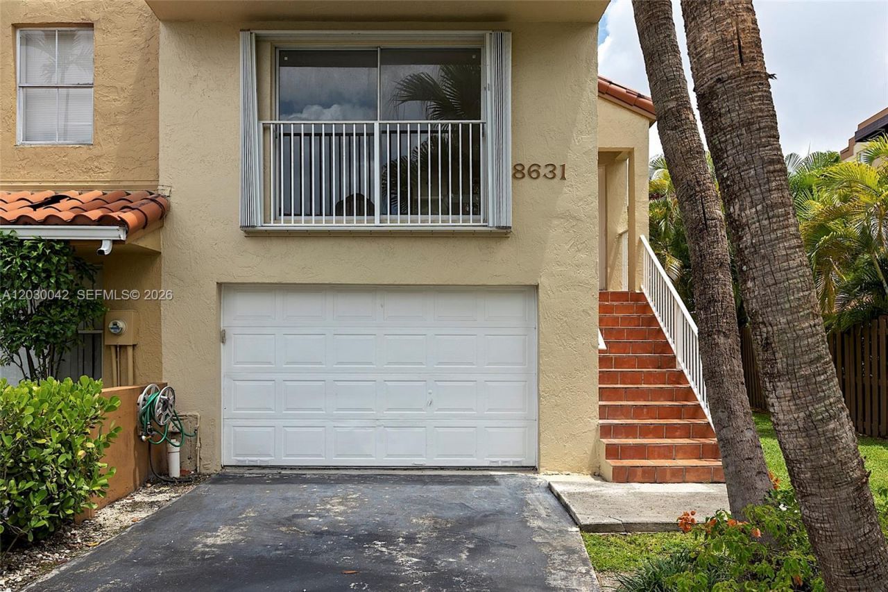 8631 NW 4th Ter, Unit 1001, Miami, FL 33126 Photo