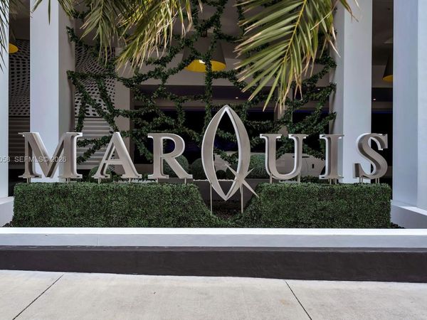 1100 Biscayne Blvd , Unit 5203, Miami, FL 33132