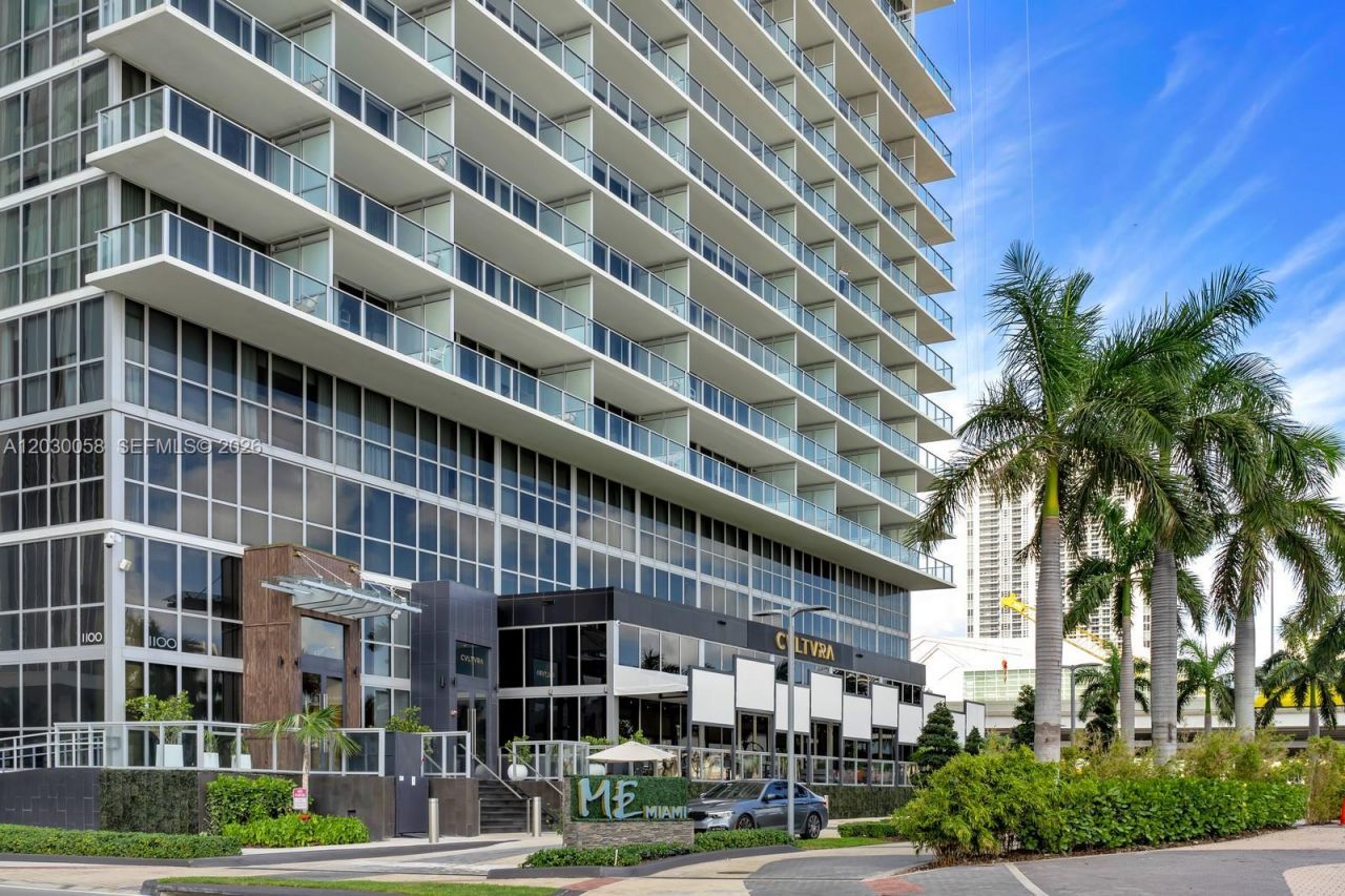 1100 Biscayne Blvd , Unit 5203, Miami, FL 33132 Photo