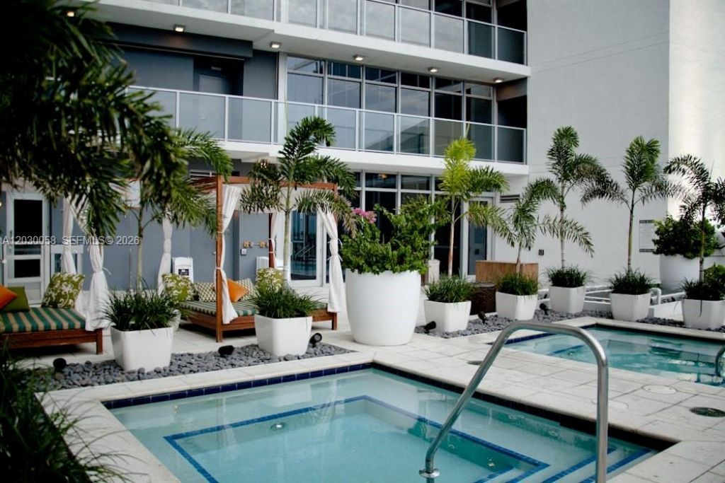 1100 Biscayne Blvd , Unit 5203, Miami, FL 33132 Photo