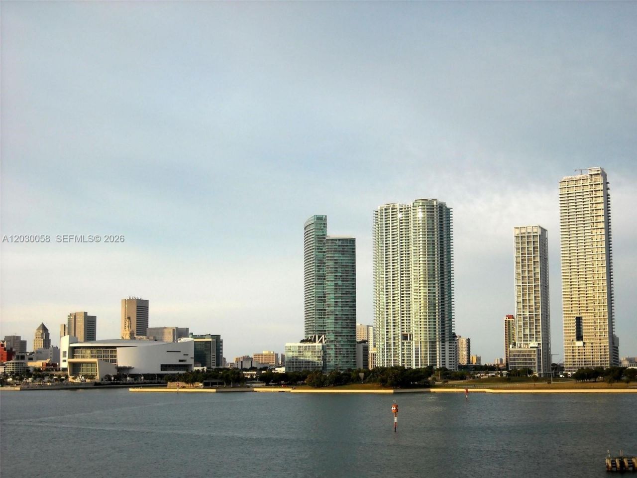 1100 Biscayne Blvd , Unit 5203, Miami, FL 33132 Photo