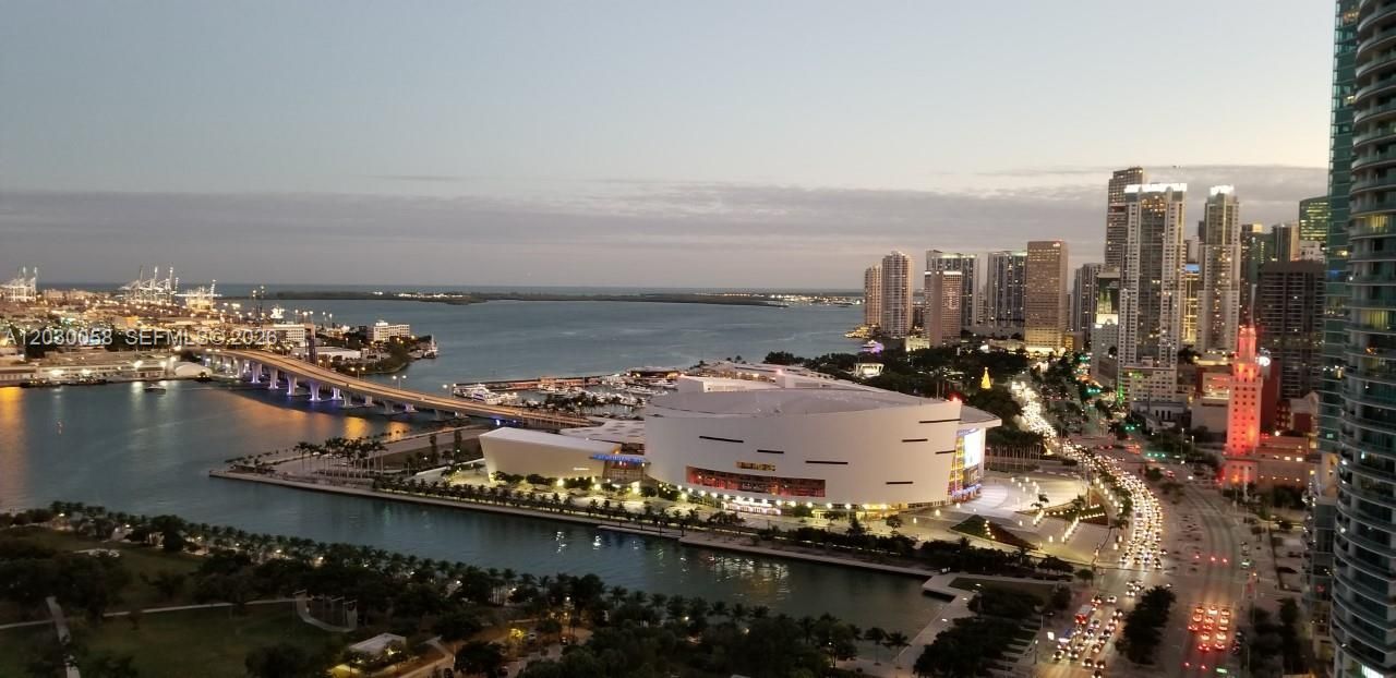 1100 Biscayne Blvd , Unit 5203, Miami, FL 33132 Photo