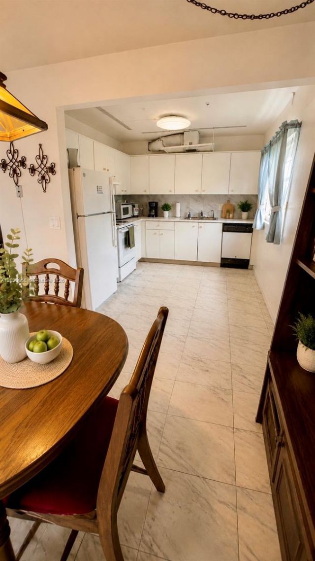 13500 SW 1st St, Unit 114U, Pembroke Pines, FL 33027 Photo