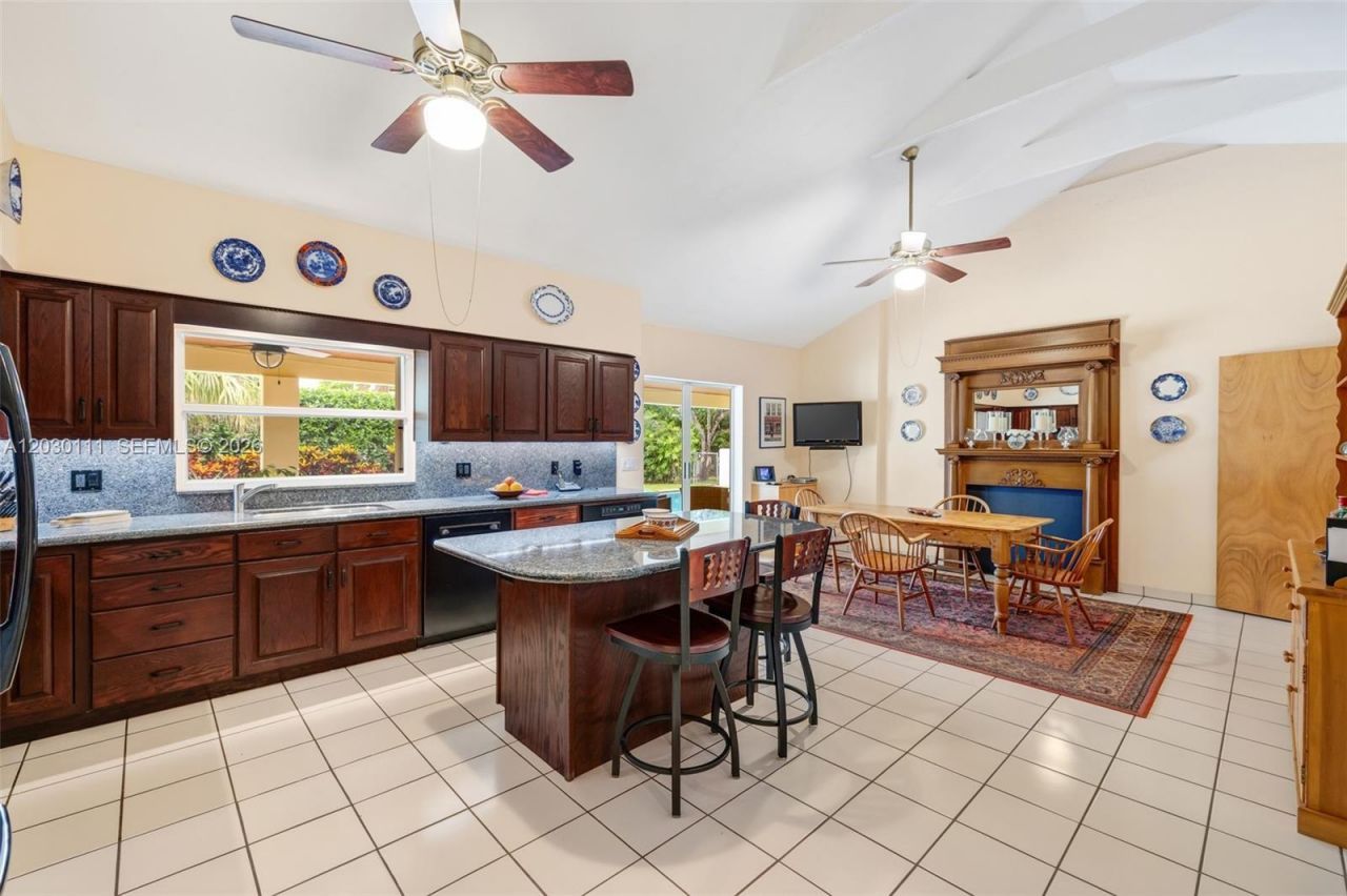 7350 SW 129th St , Pinecrest, FL 33156 Photo