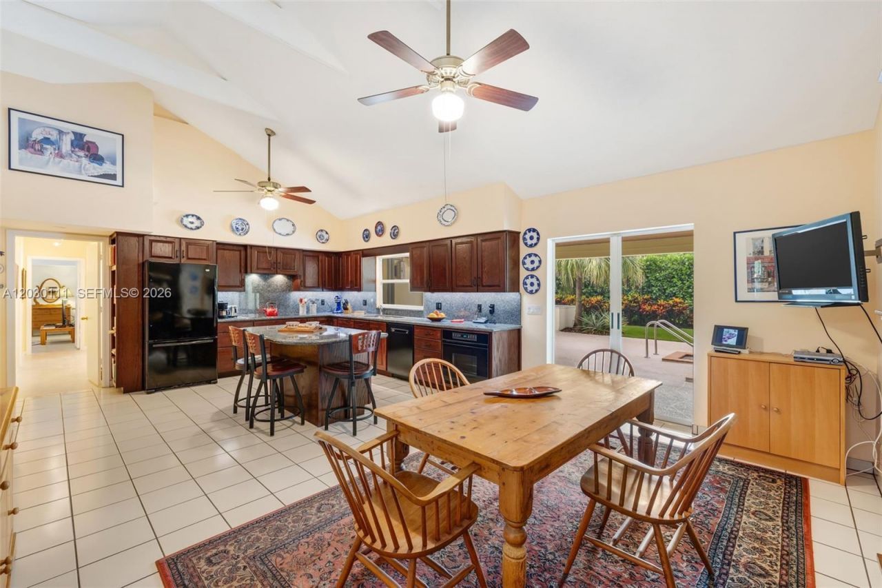7350 SW 129th St , Pinecrest, FL 33156 Photo