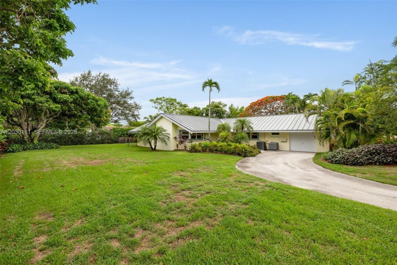7350 SW 129th St , Pinecrest, FL 33156 Photo