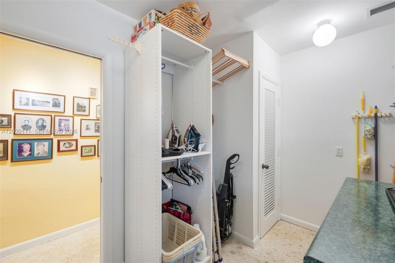 7350 SW 129th St , Pinecrest, FL 33156 Photo