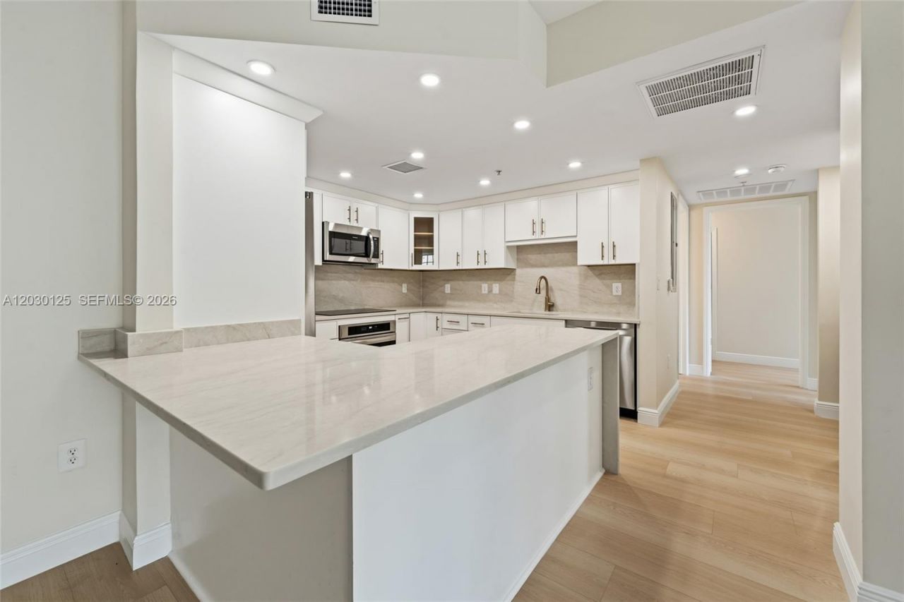 610 Clematis St , Unit 533, West Palm Beach, FL 33401 Photo