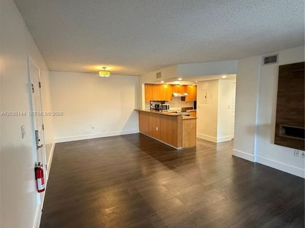 8540 SW 212th St , Unit 303, Cutler Bay, FL 33189