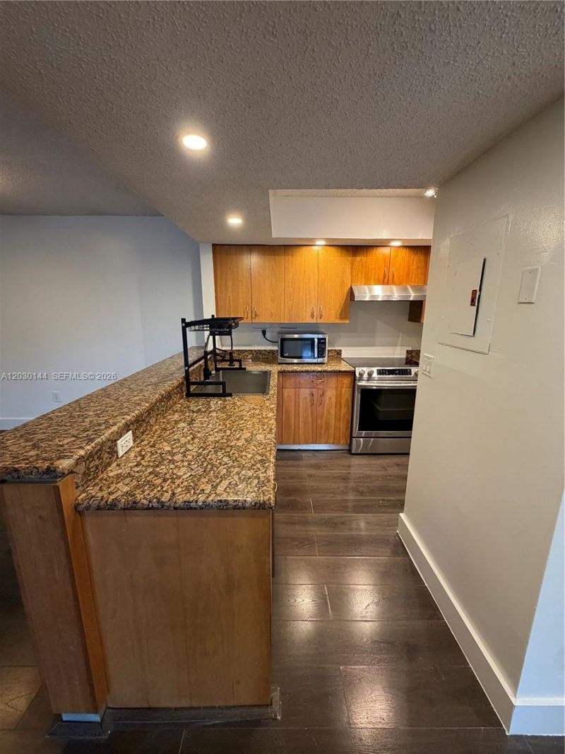 8540 SW 212th St , Unit 303, Cutler Bay, FL 33189 Photo