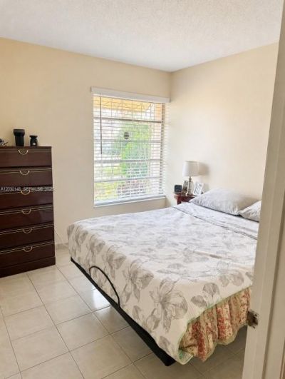 9013 SW 8th Ter , Miami, FL 33174 Photo