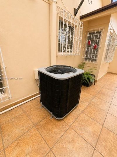 9013 SW 8th Ter , Miami, FL 33174 Photo