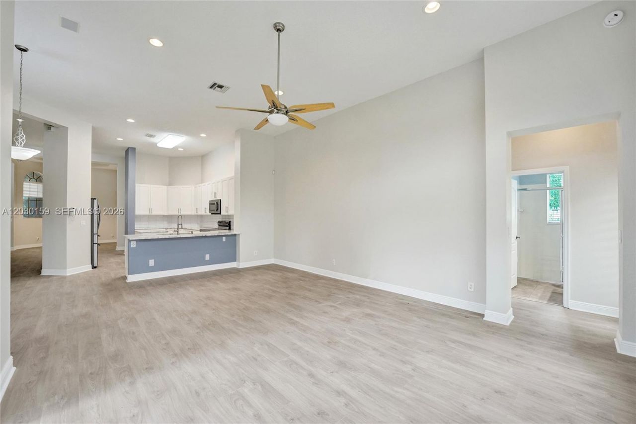 6334 SW 192nd Ave , Unit 6334, Pembroke Pines, FL 33332 Photo