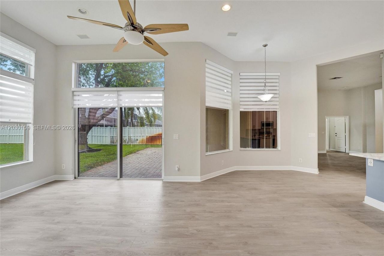 6334 SW 192nd Ave , Unit 6334, Pembroke Pines, FL 33332 Photo